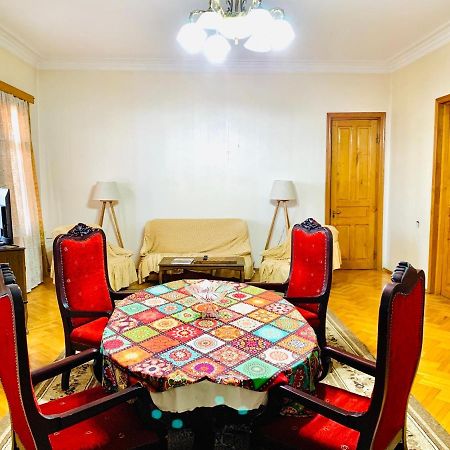 Guesthouse Zedafoni Zestafoni Εξωτερικό φωτογραφία