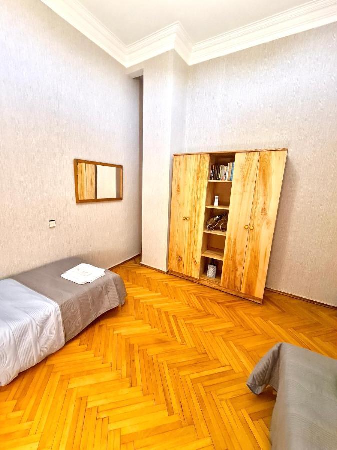 Guesthouse Zedafoni Zestafoni Εξωτερικό φωτογραφία