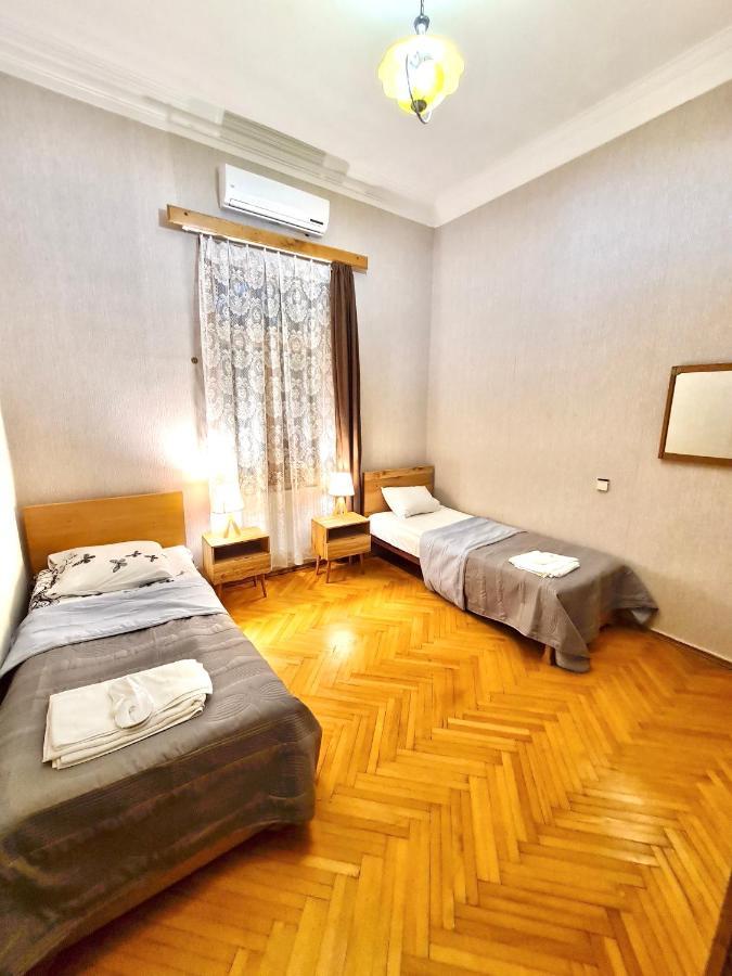 Guesthouse Zedafoni Zestafoni Εξωτερικό φωτογραφία
