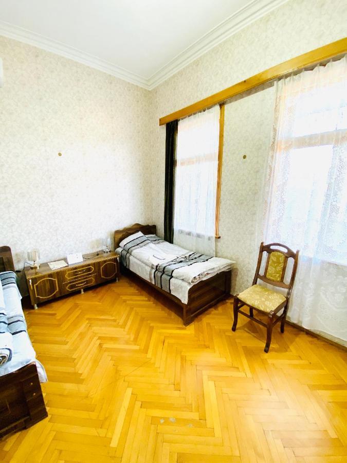 Guesthouse Zedafoni Zestafoni Εξωτερικό φωτογραφία