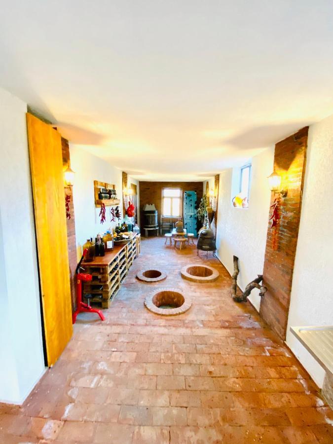 Guesthouse Zedafoni Zestafoni Εξωτερικό φωτογραφία
