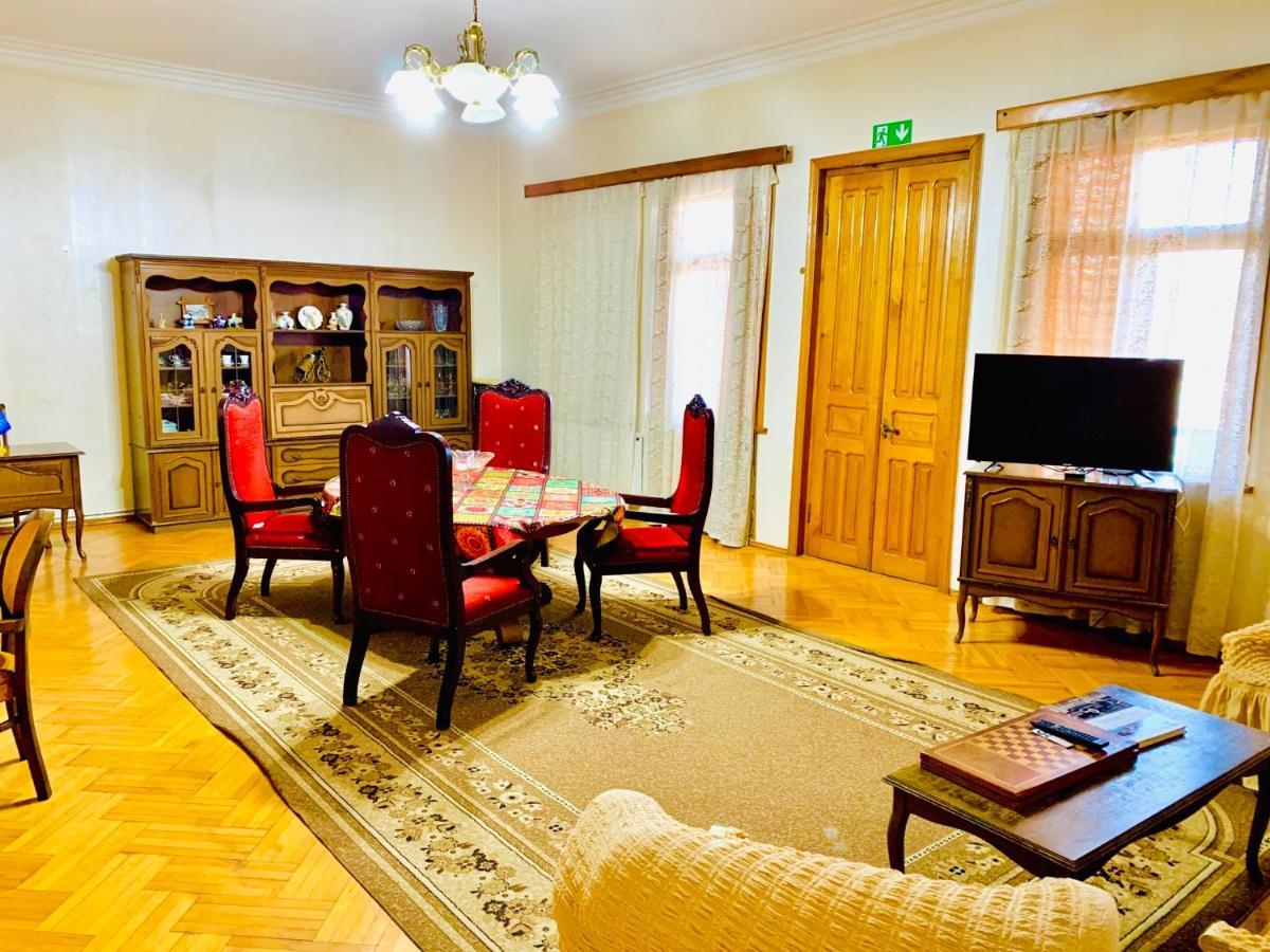 Guesthouse Zedafoni Zestafoni Εξωτερικό φωτογραφία